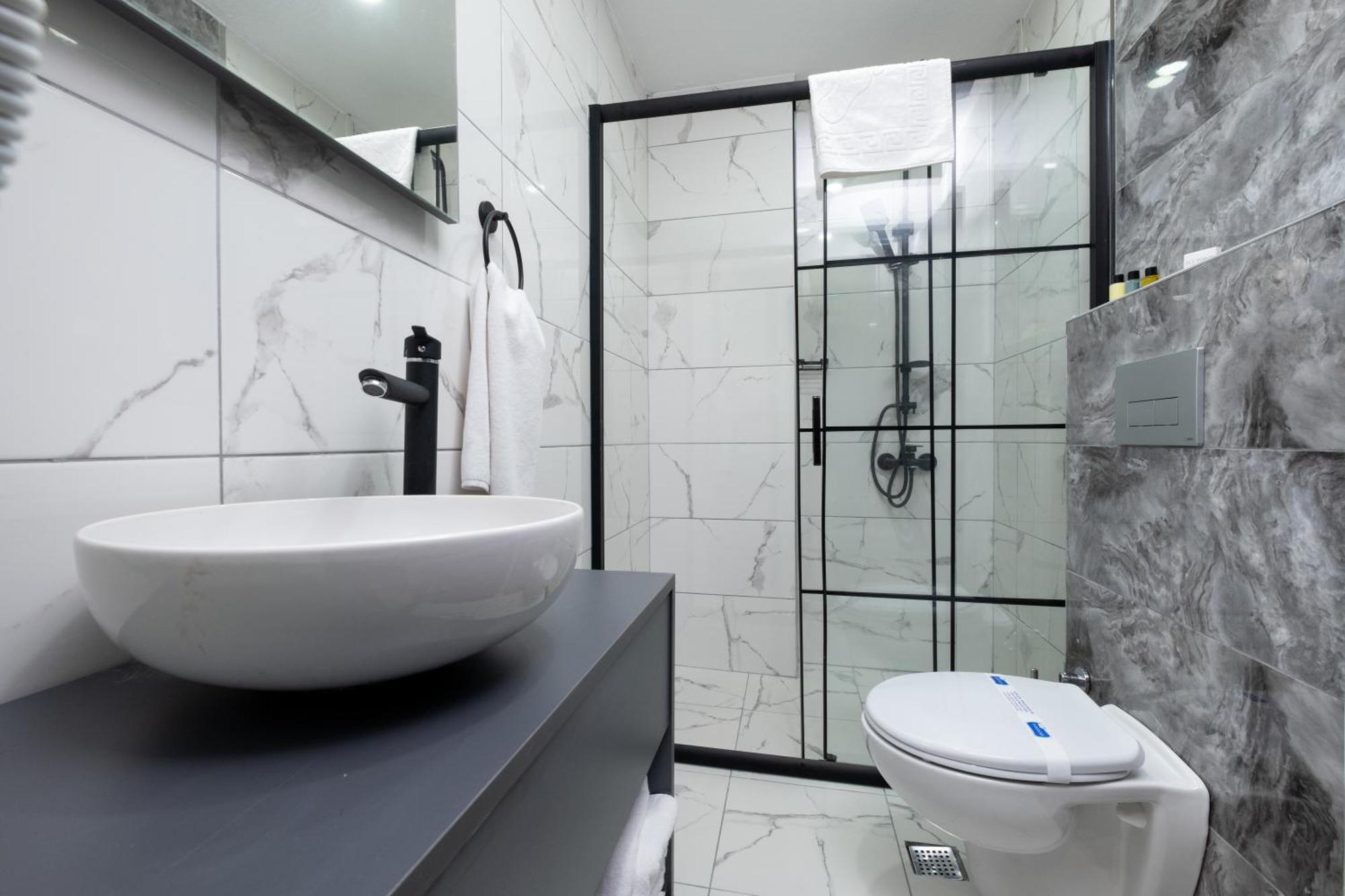 Fly Point Airport Hotel Arnavutkoy Bagian luar foto
