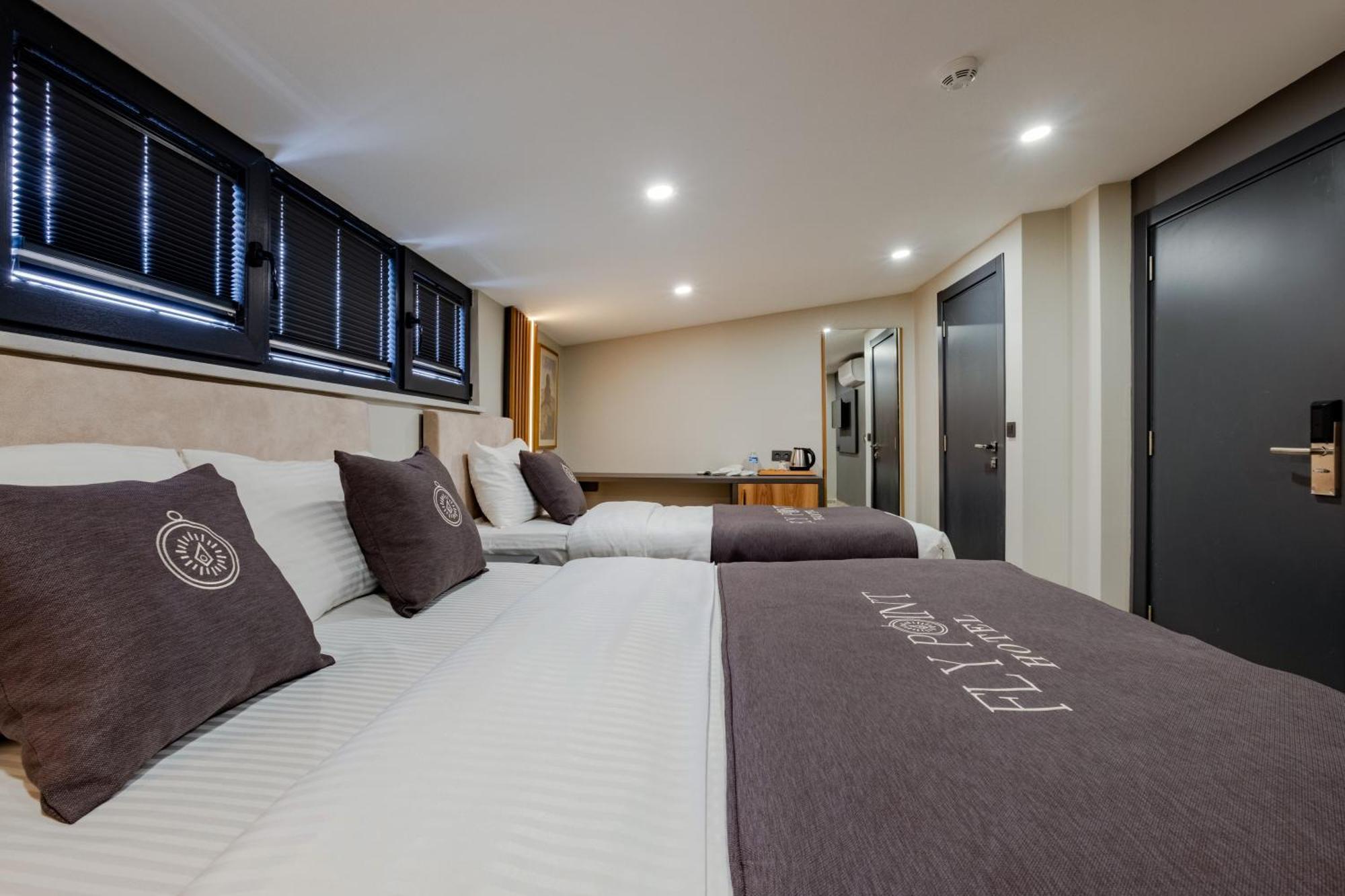 Fly Point Airport Hotel Arnavutkoy Bagian luar foto